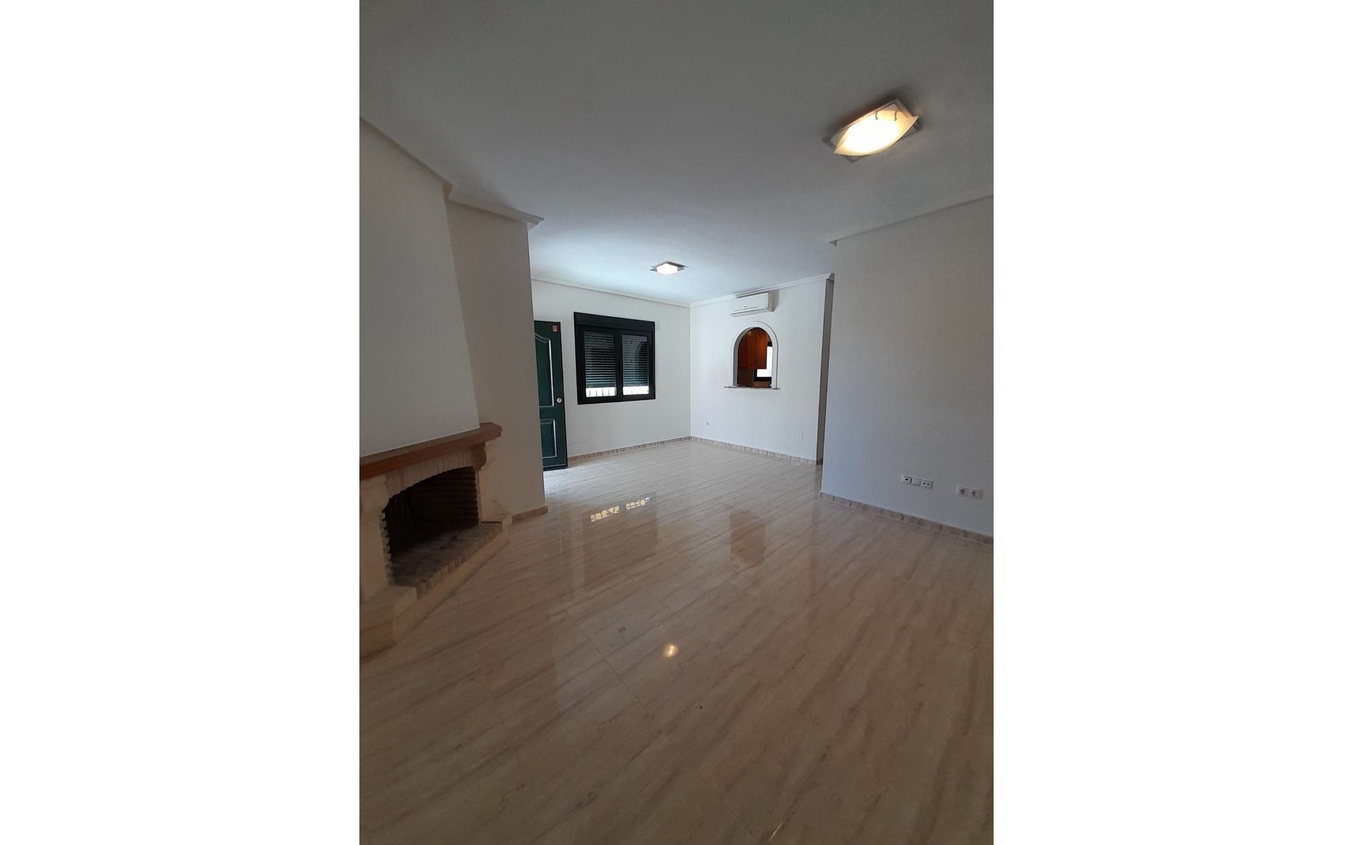  - Villa - 