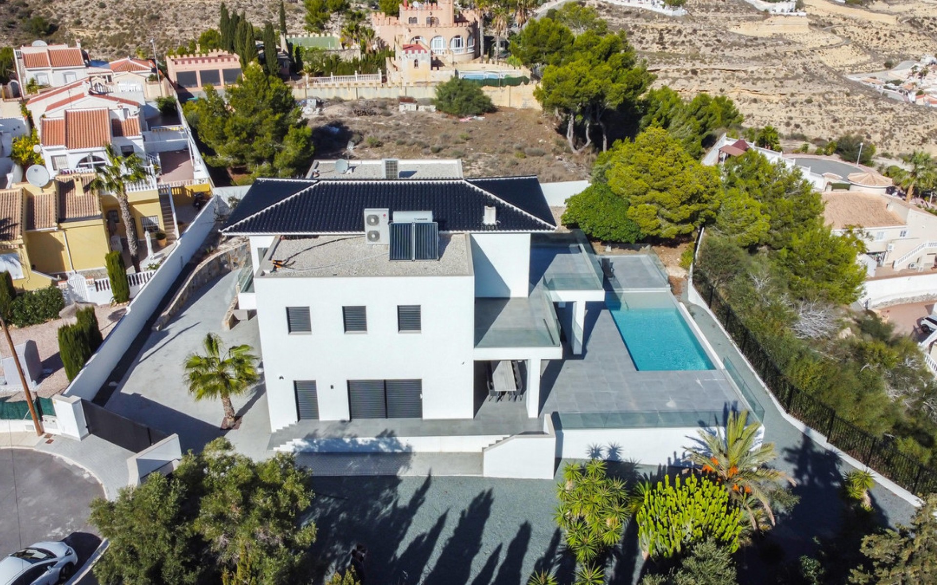 - Villa - 