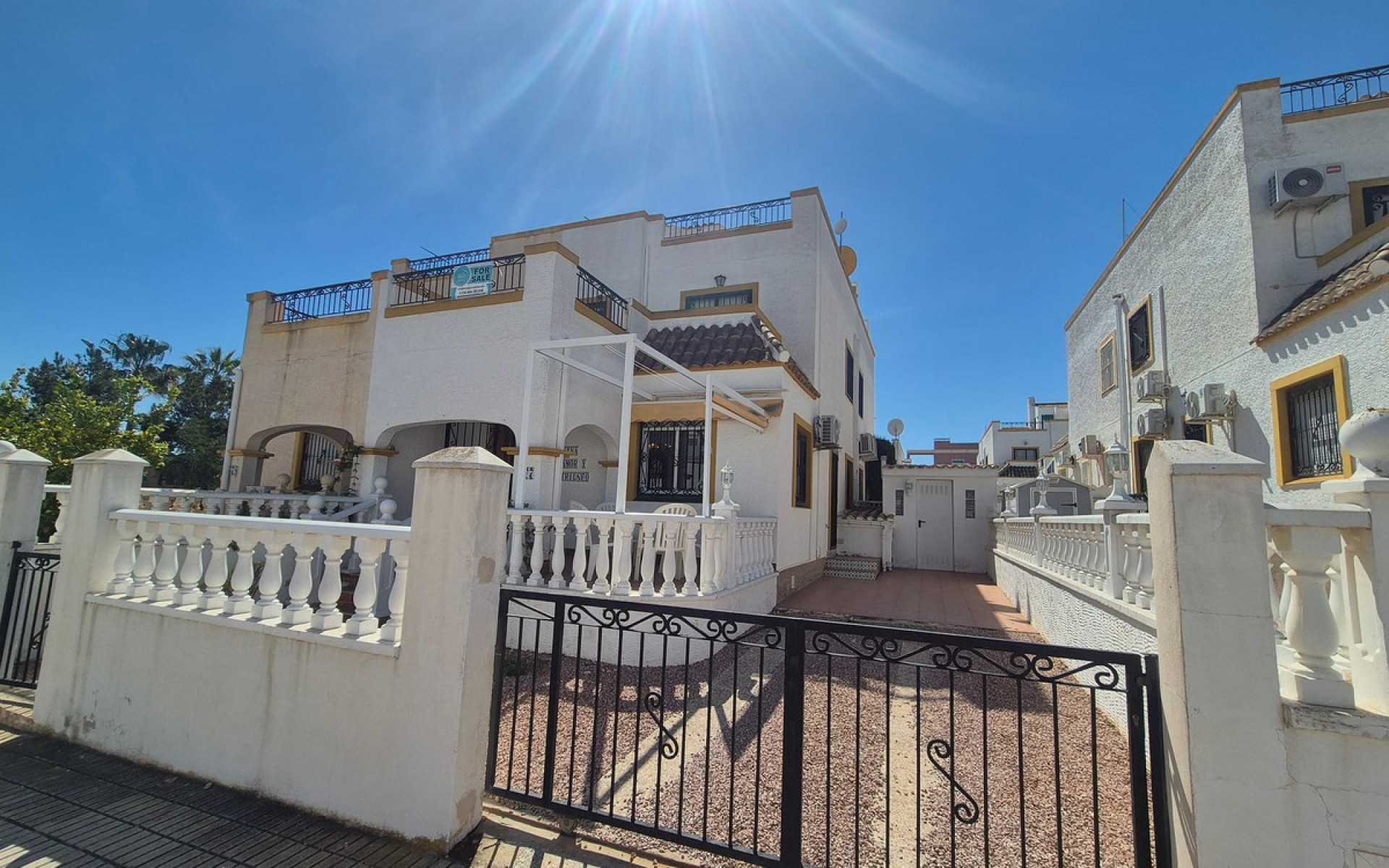  - Villa - 