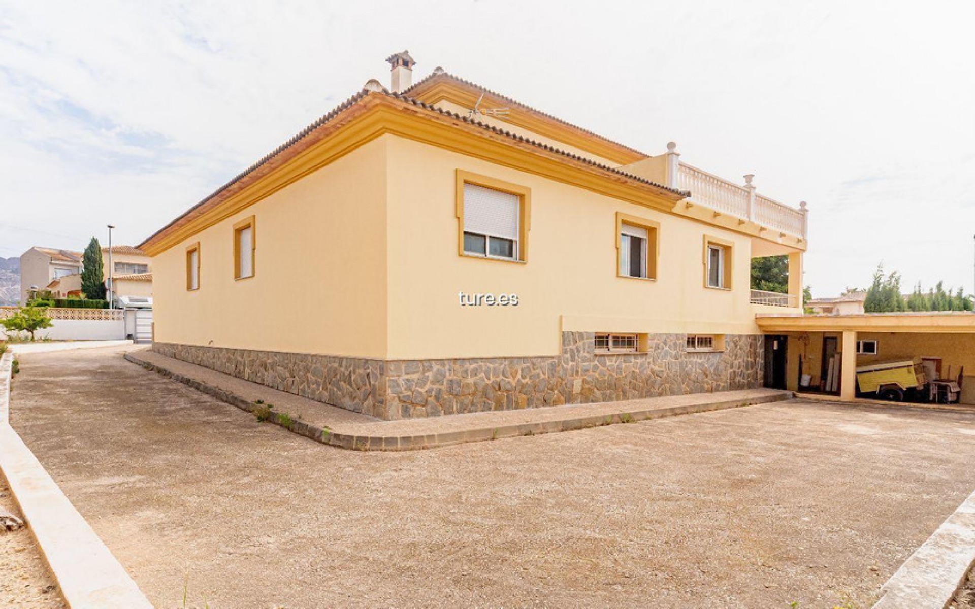  - Villa - 