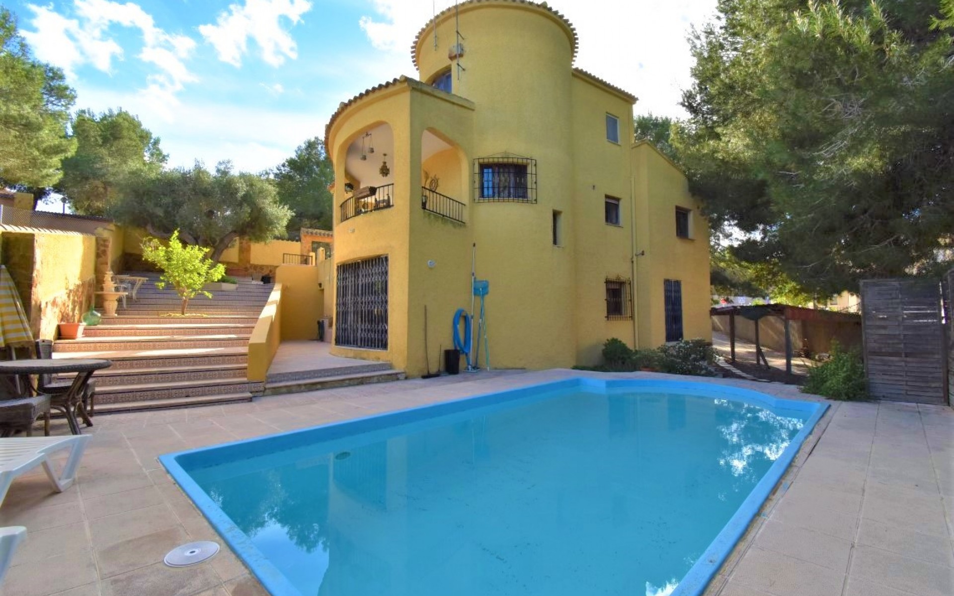  - Villa - 