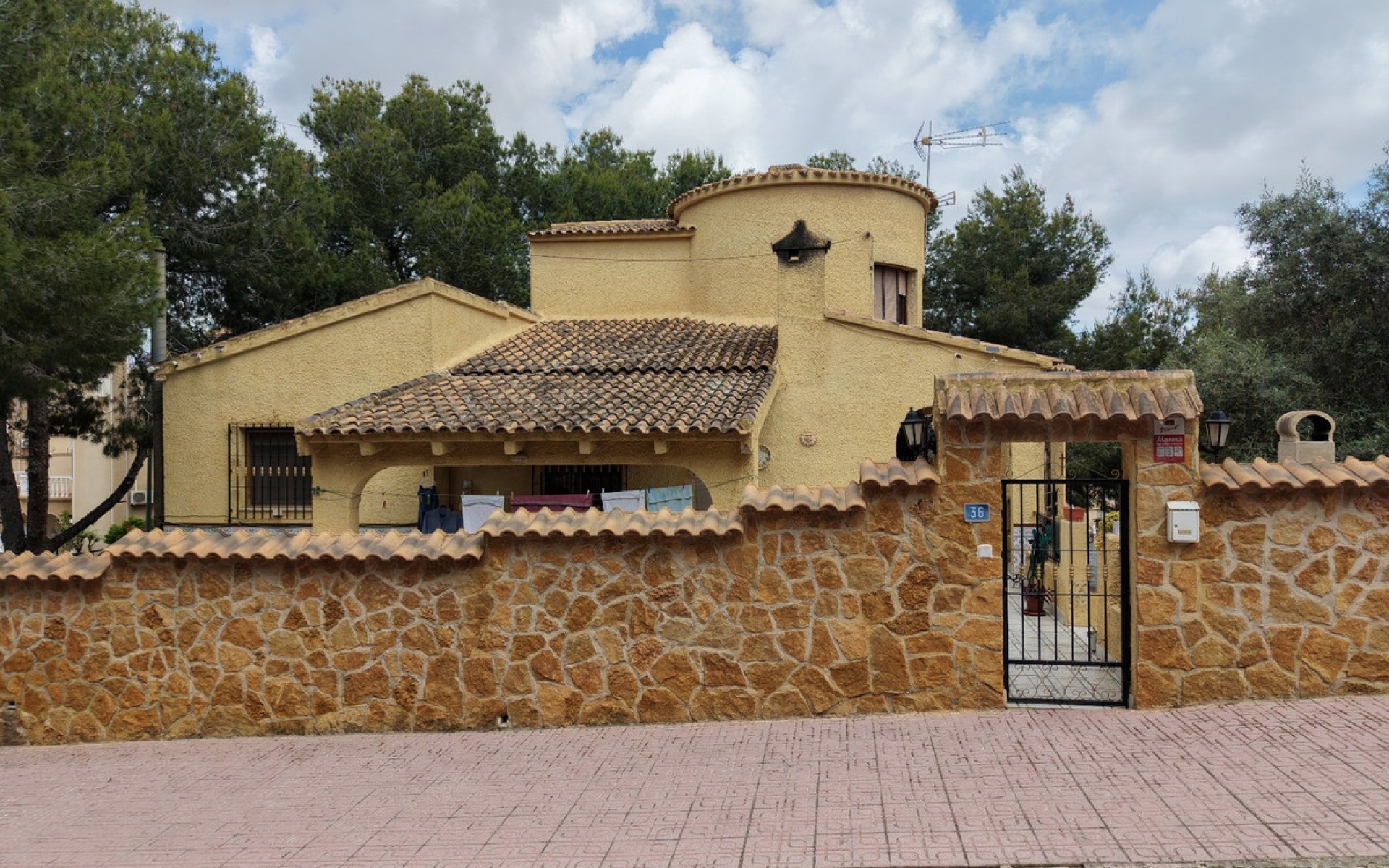  - Villa - 