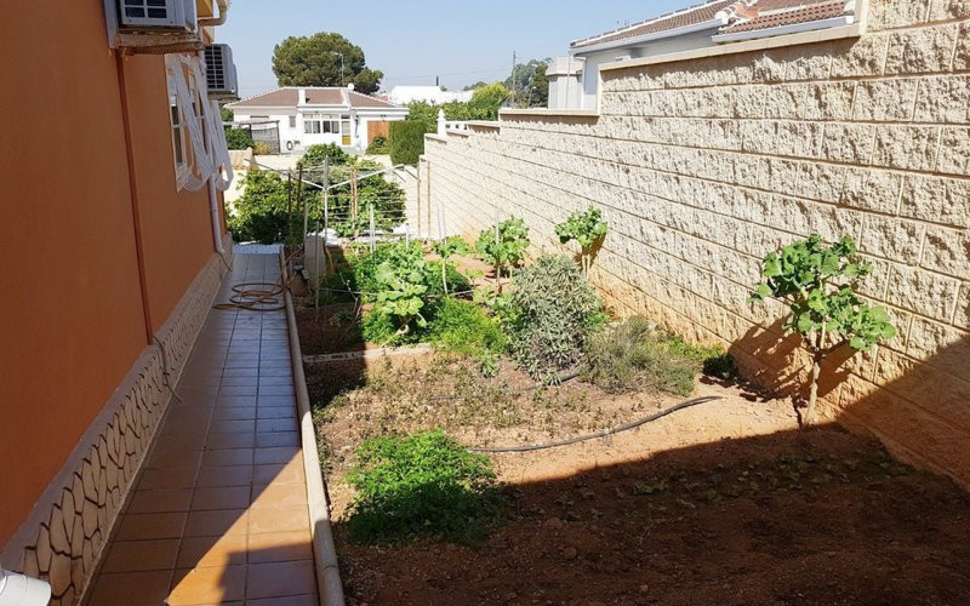  - Villa - 
