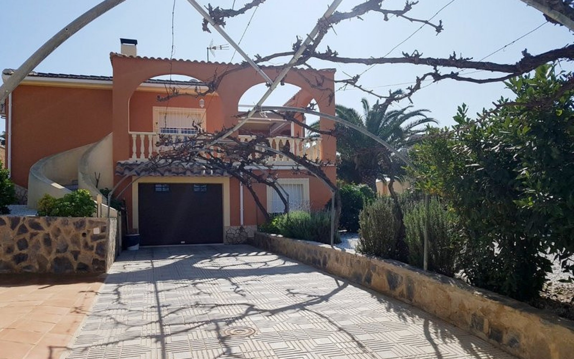  - Villa - 