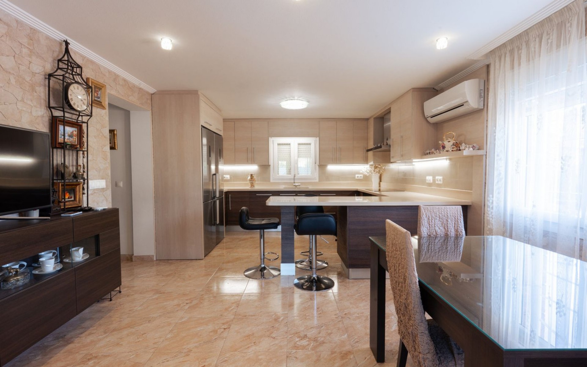  - Villa - 
