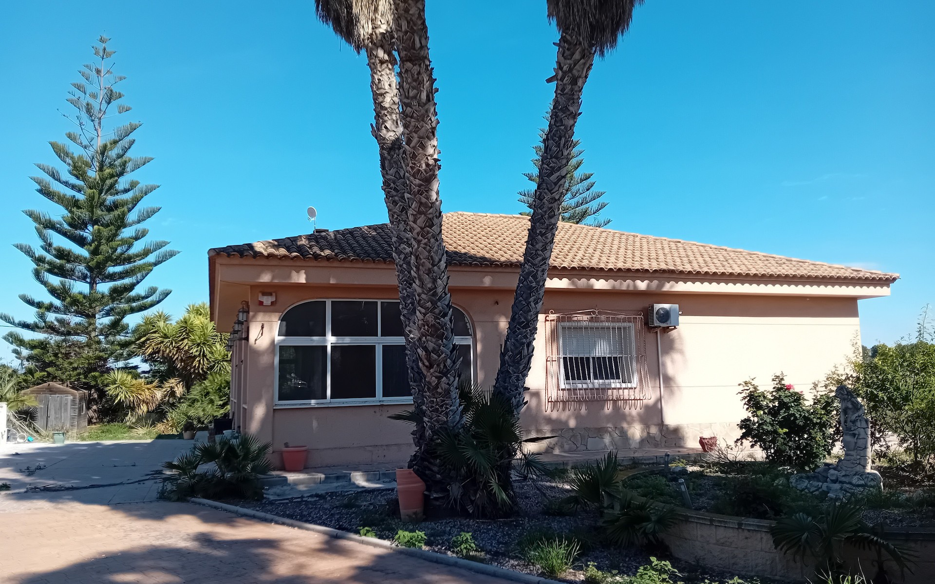  - Villa - 