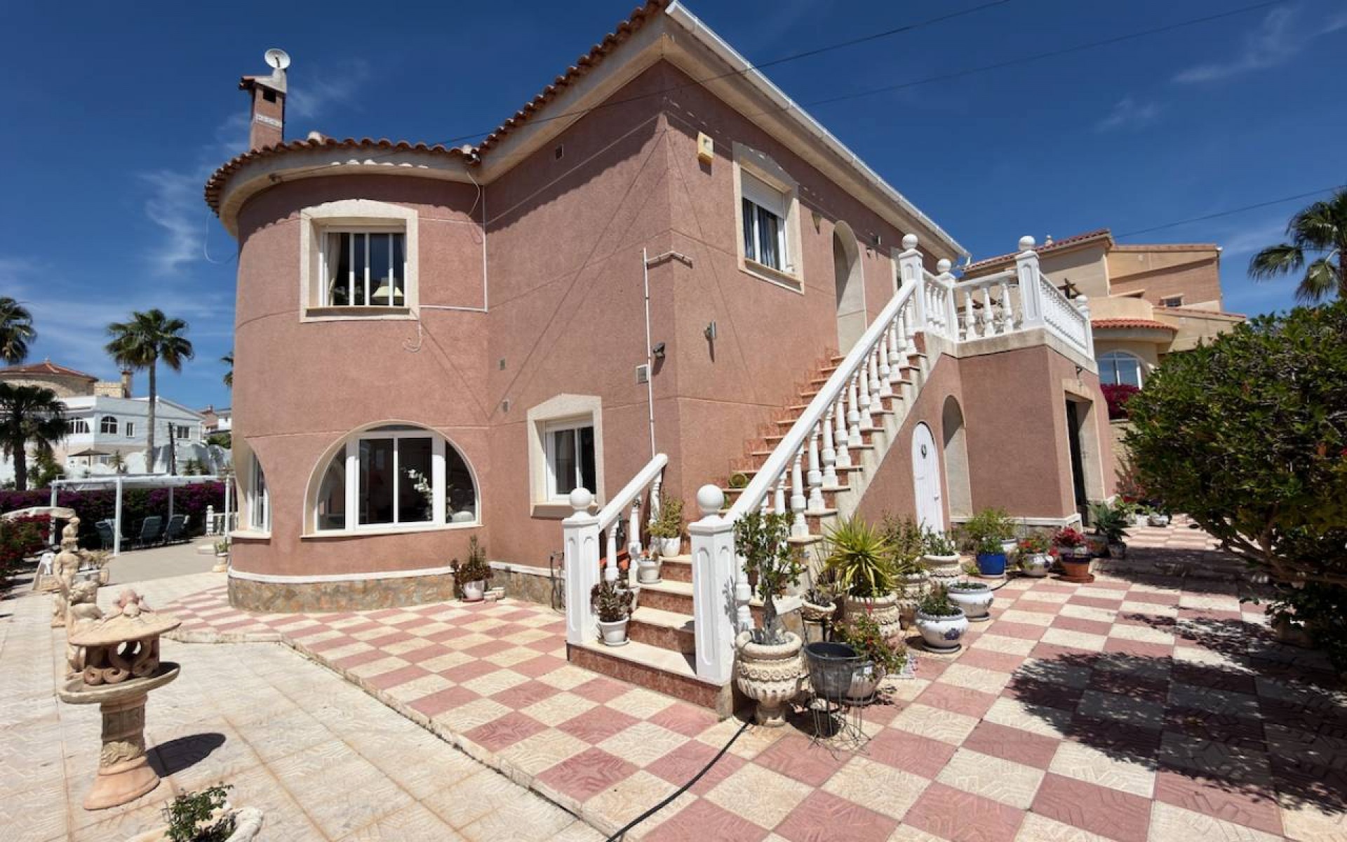  - Villa - 