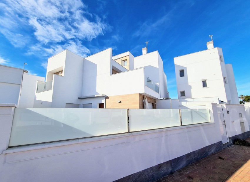  - Villa - 