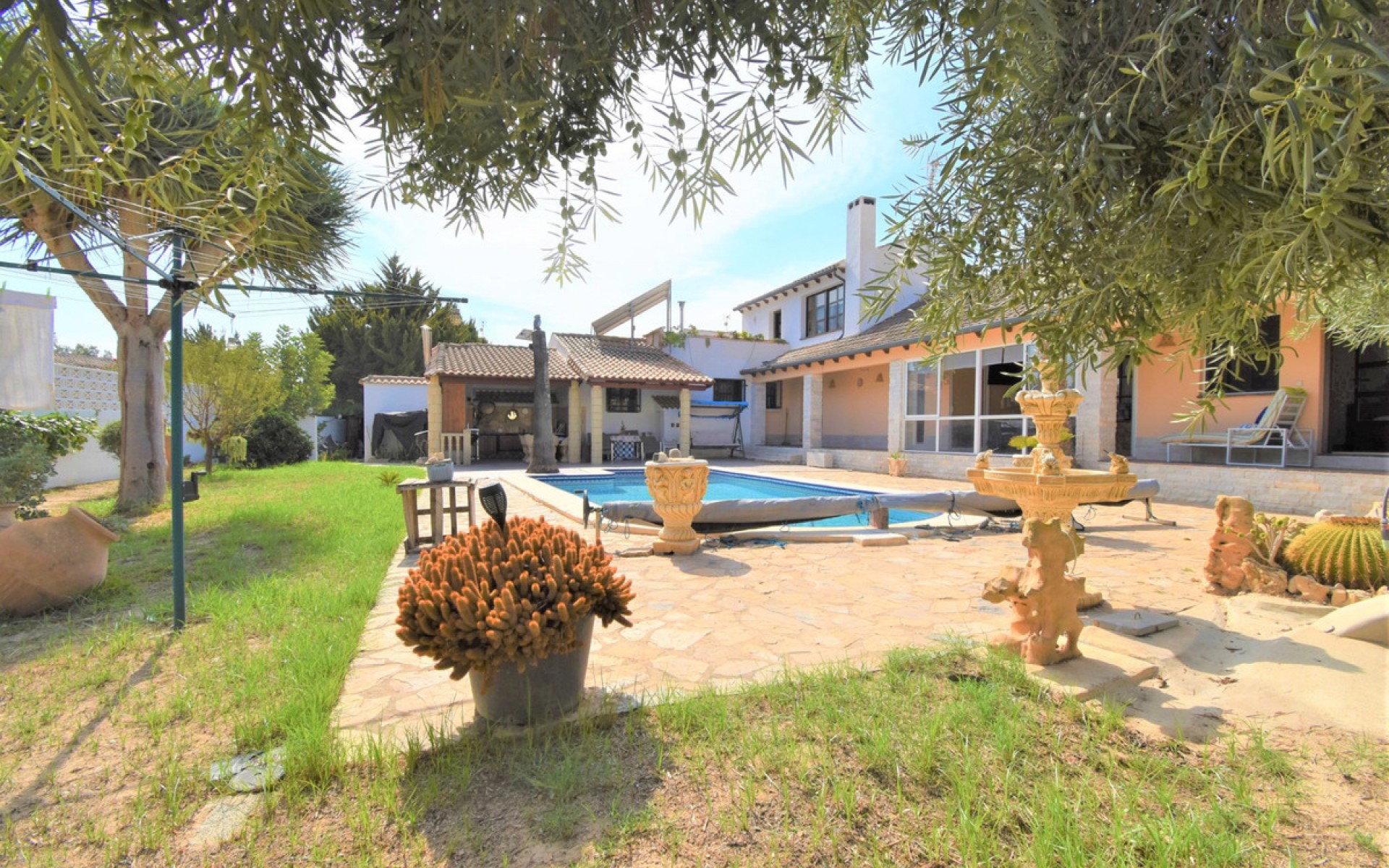  - Villa - 