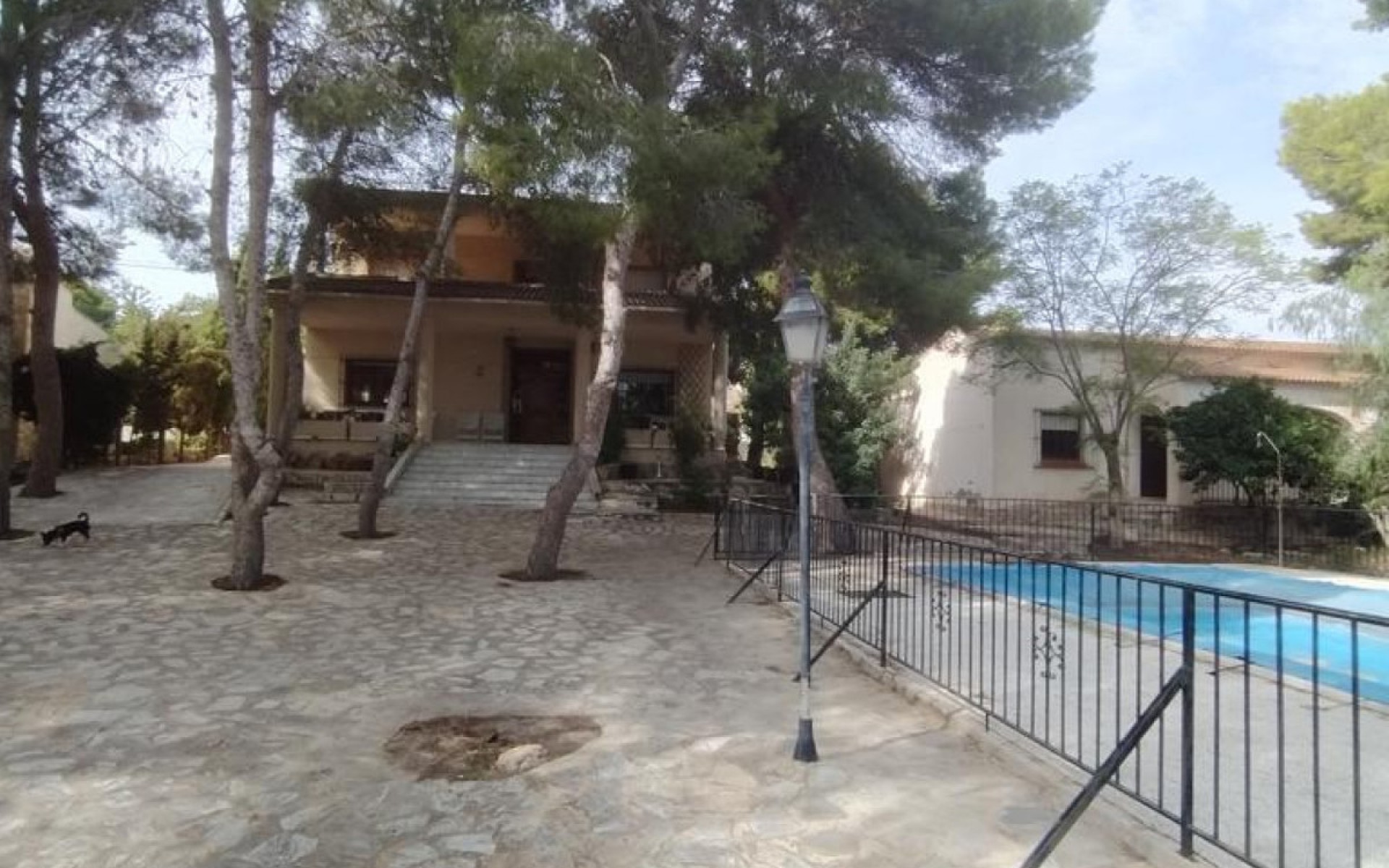  - Villa - 