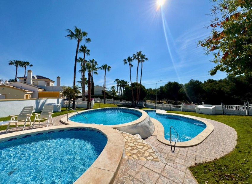  - Villa - 