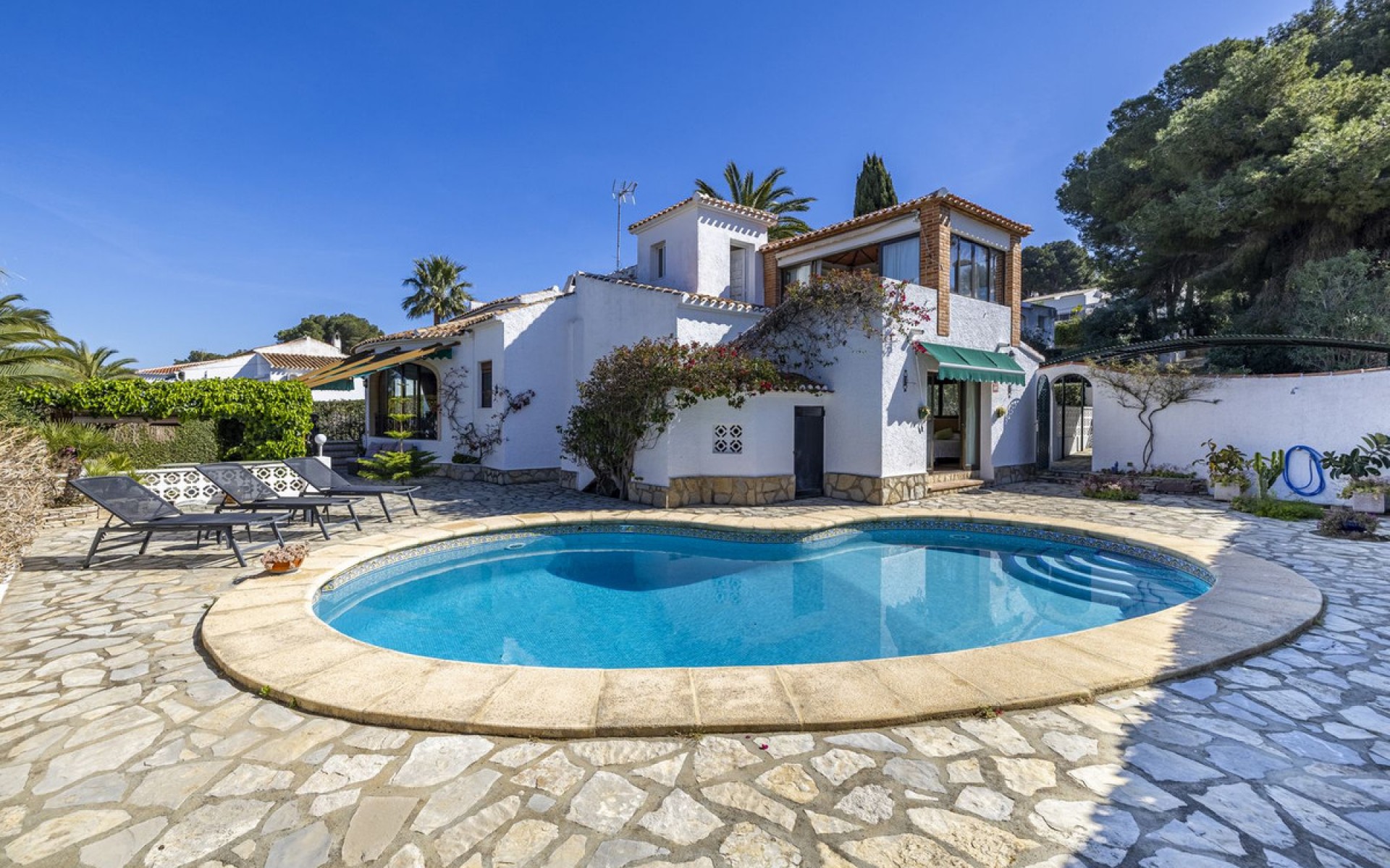  - Villa - 