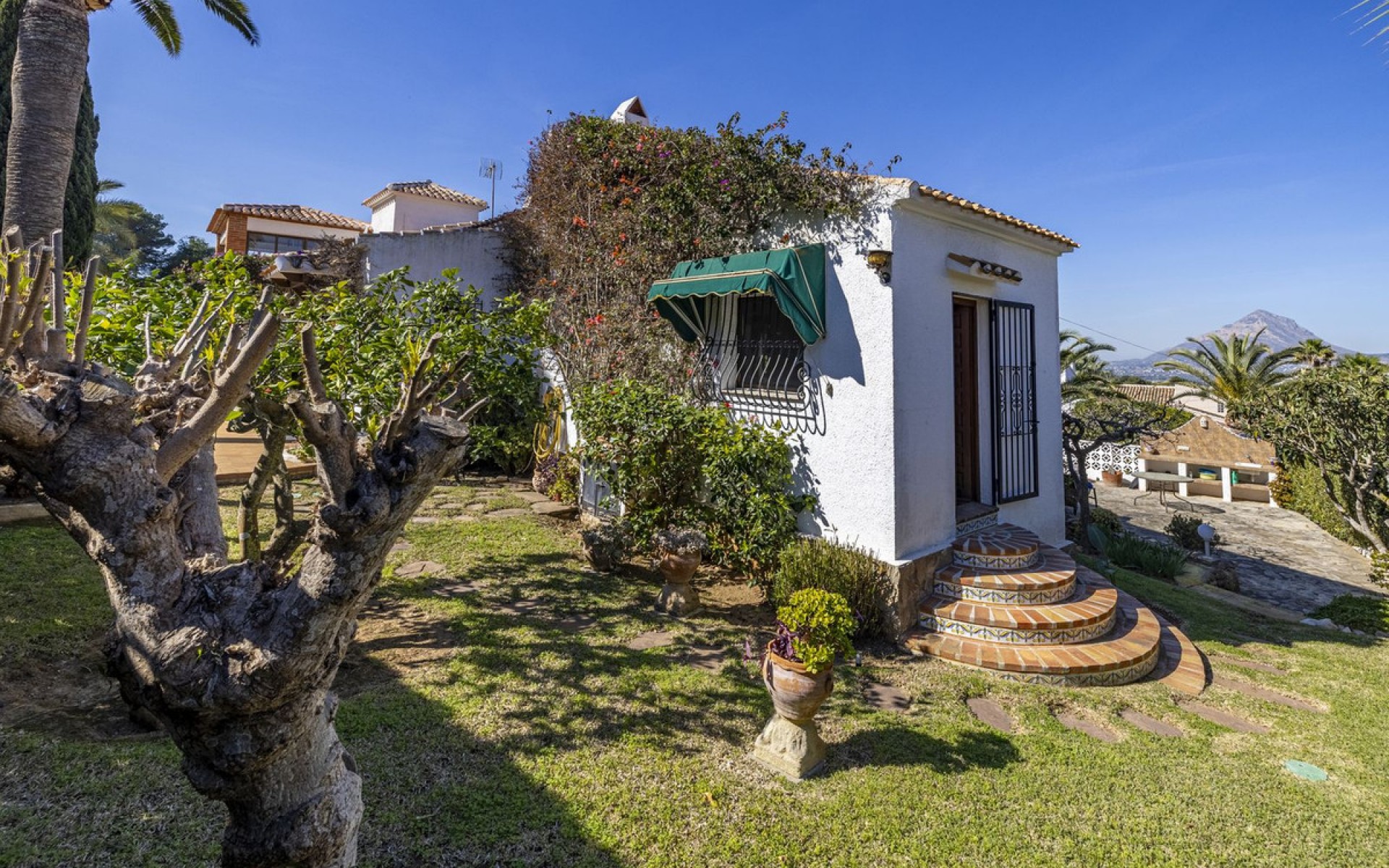  - Villa - 
