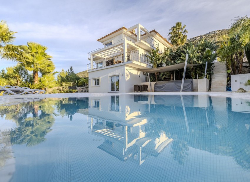  - Villa - 
