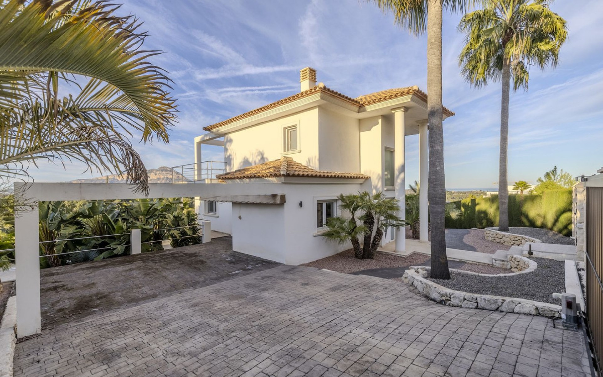  - Villa - 