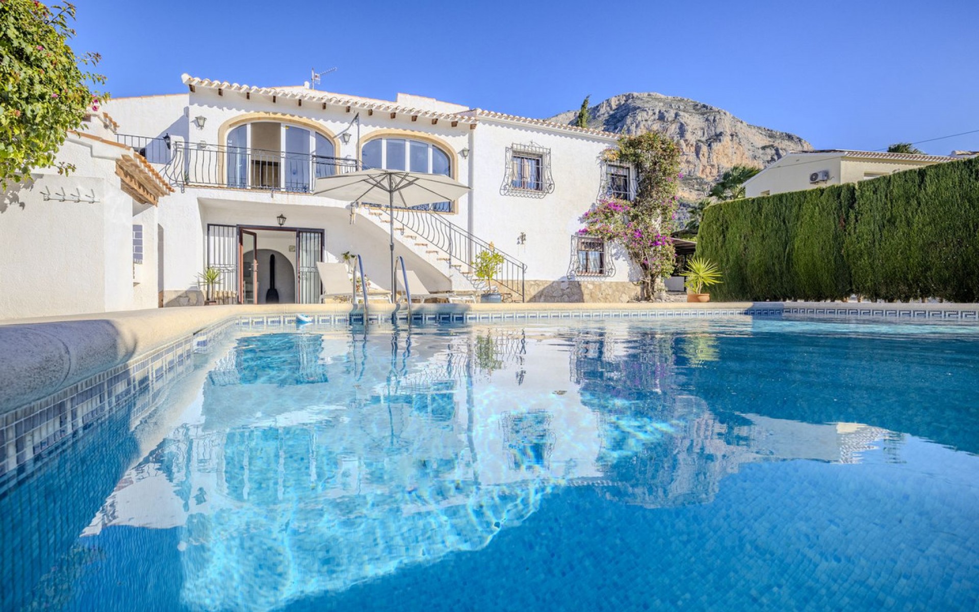  - Villa - 