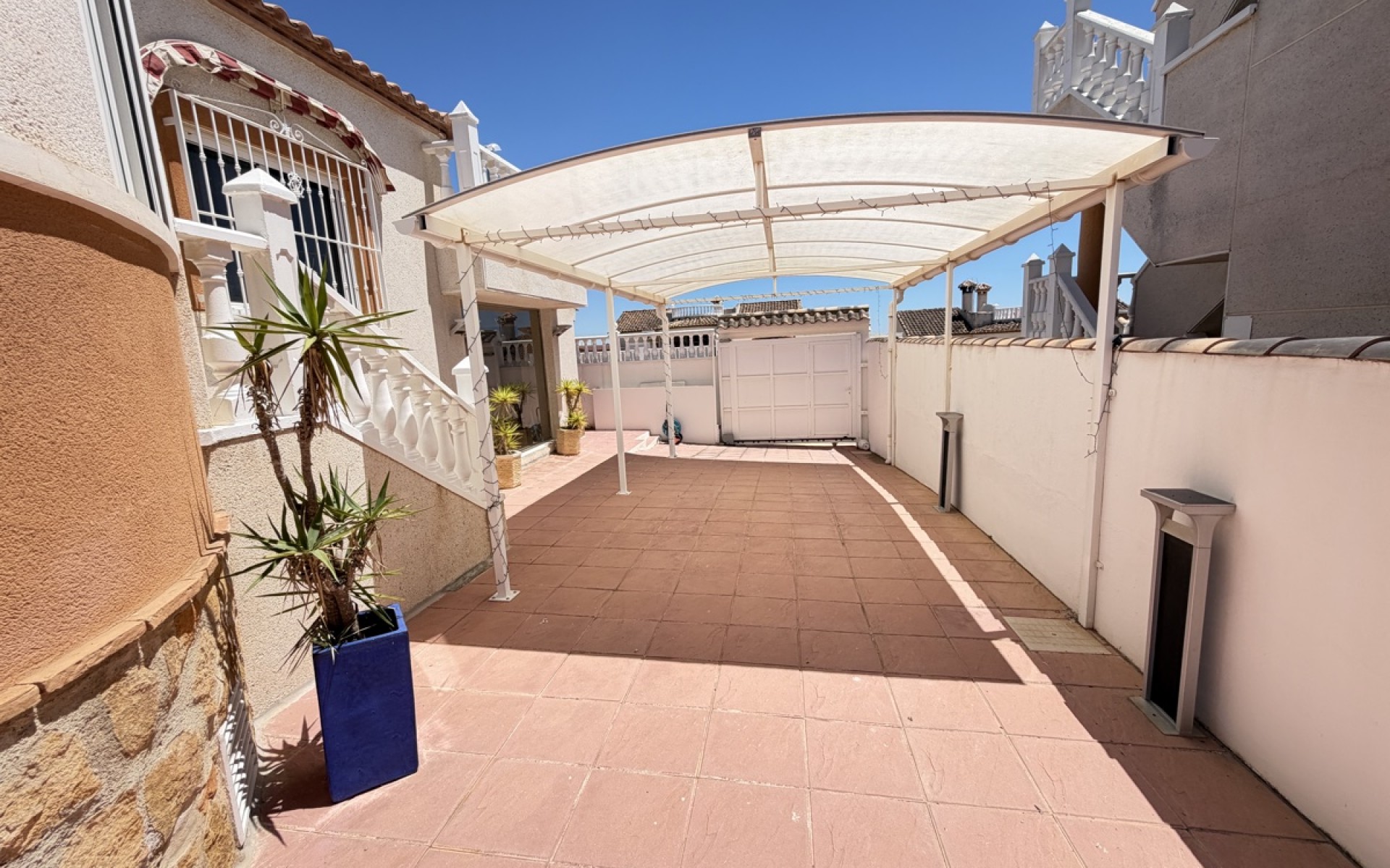  - Villa - 
