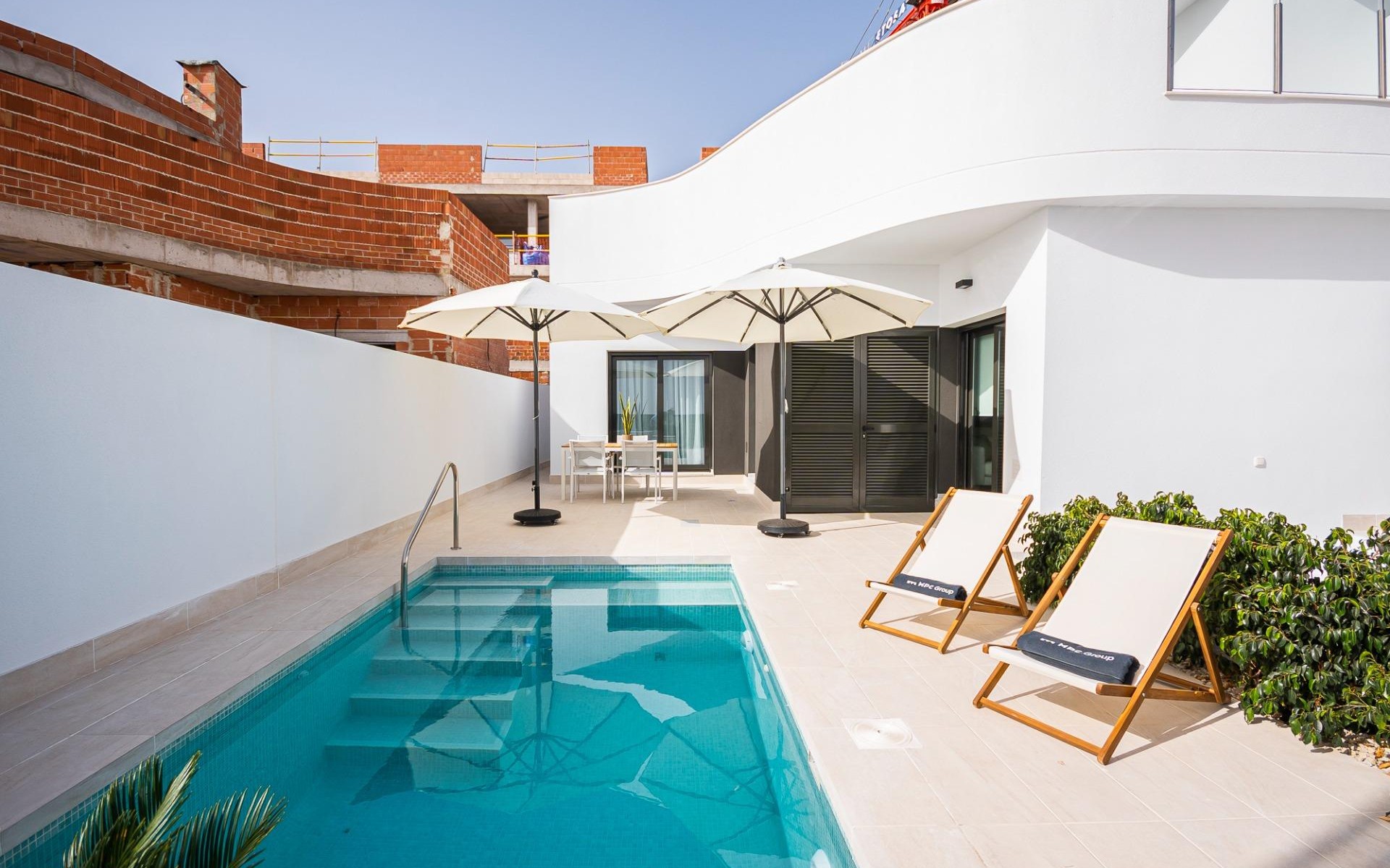  - Villa - 