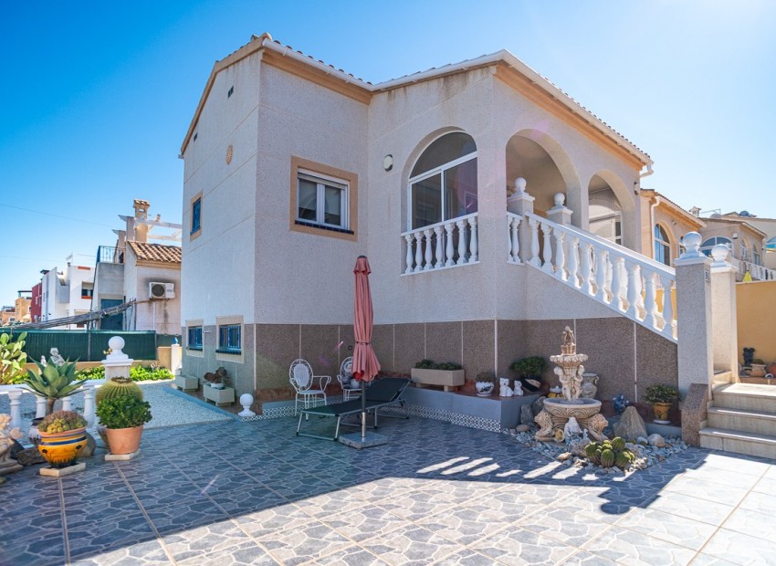  - Villa - 