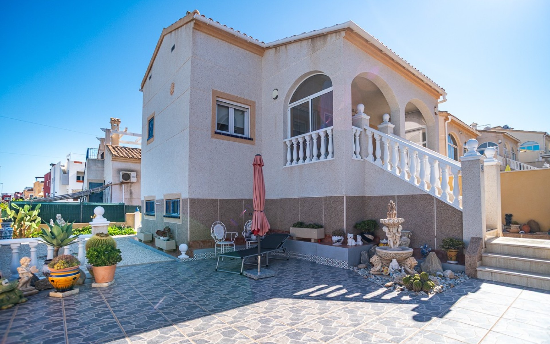  - Villa - 