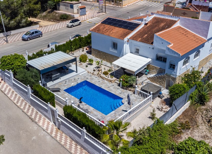  - Villa - 