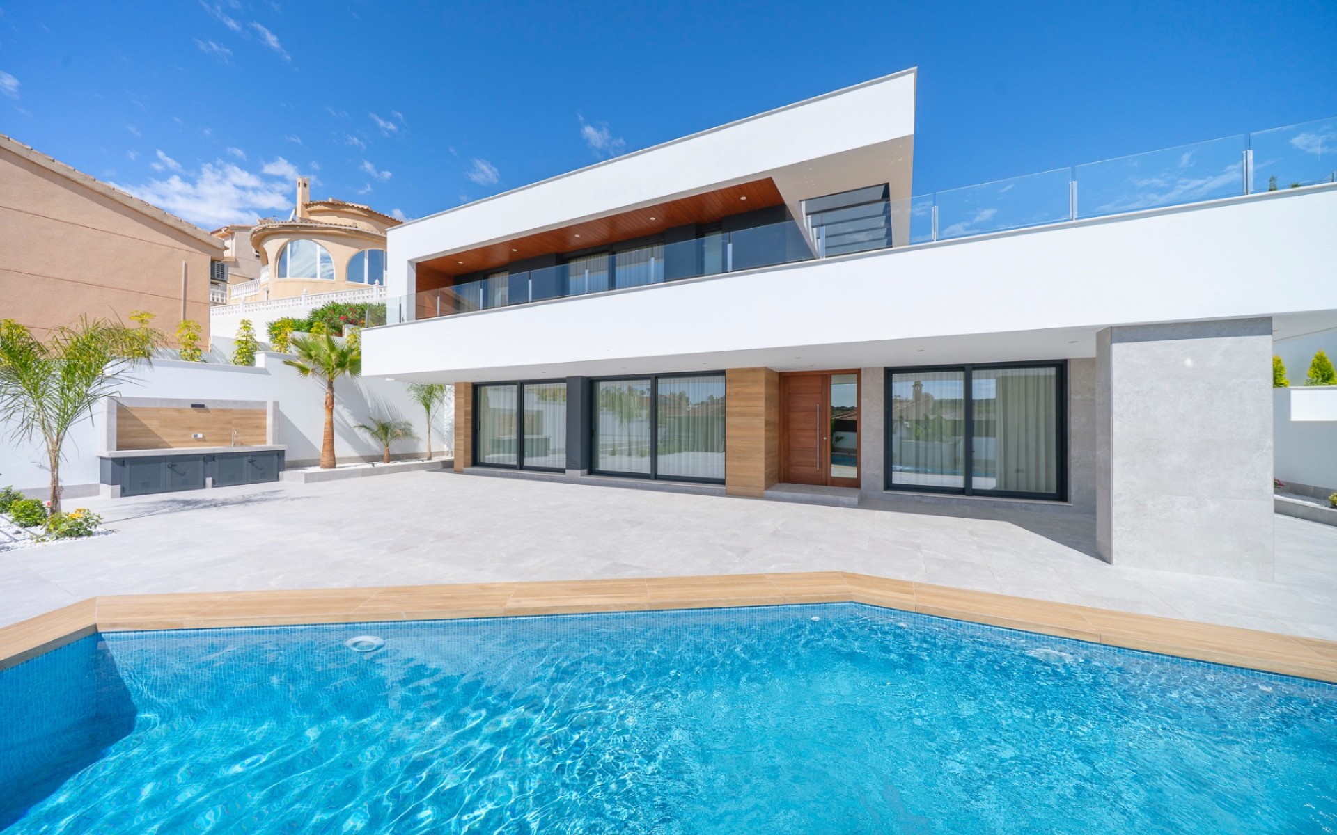  - Villa - 