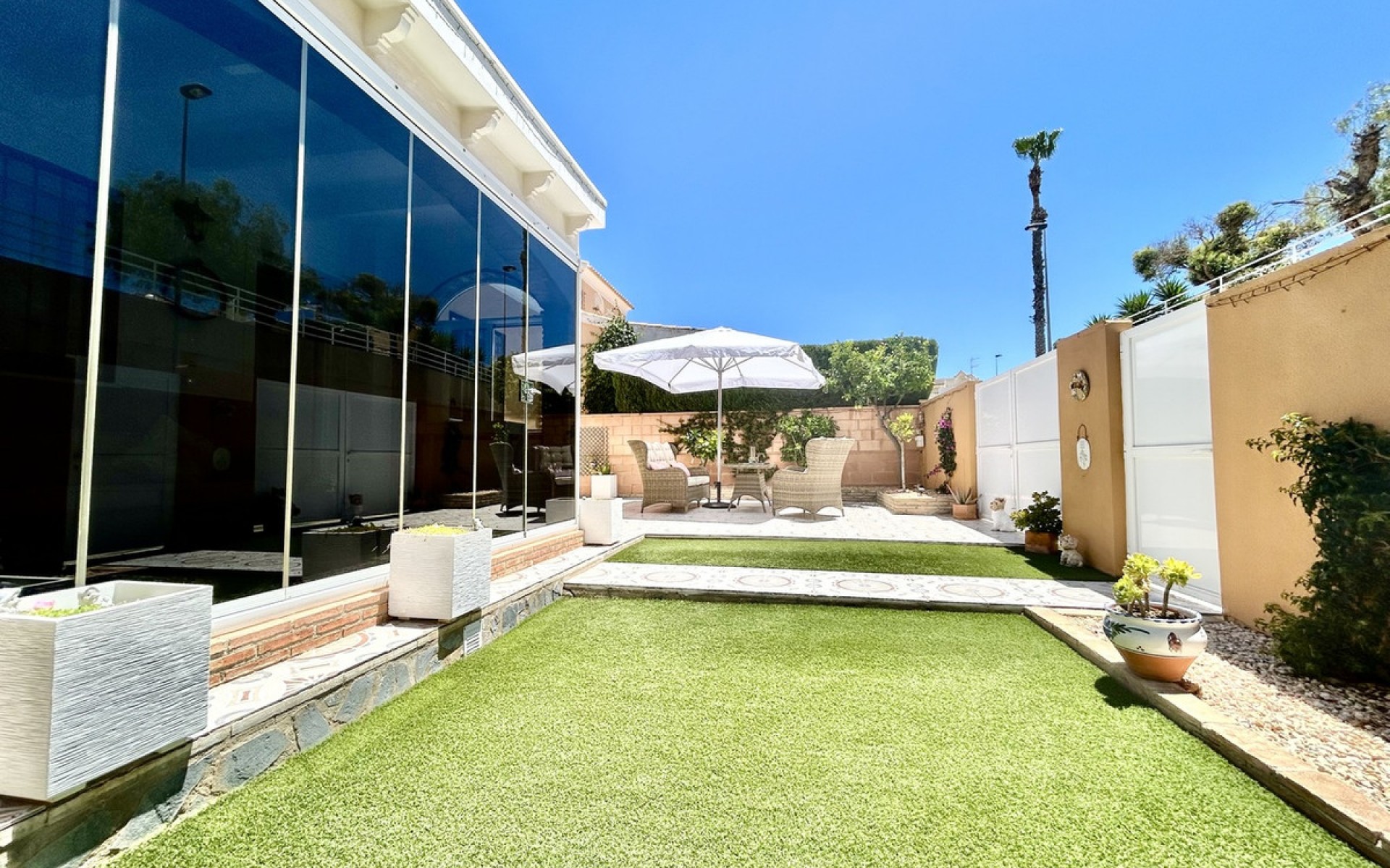  - Villa - 
