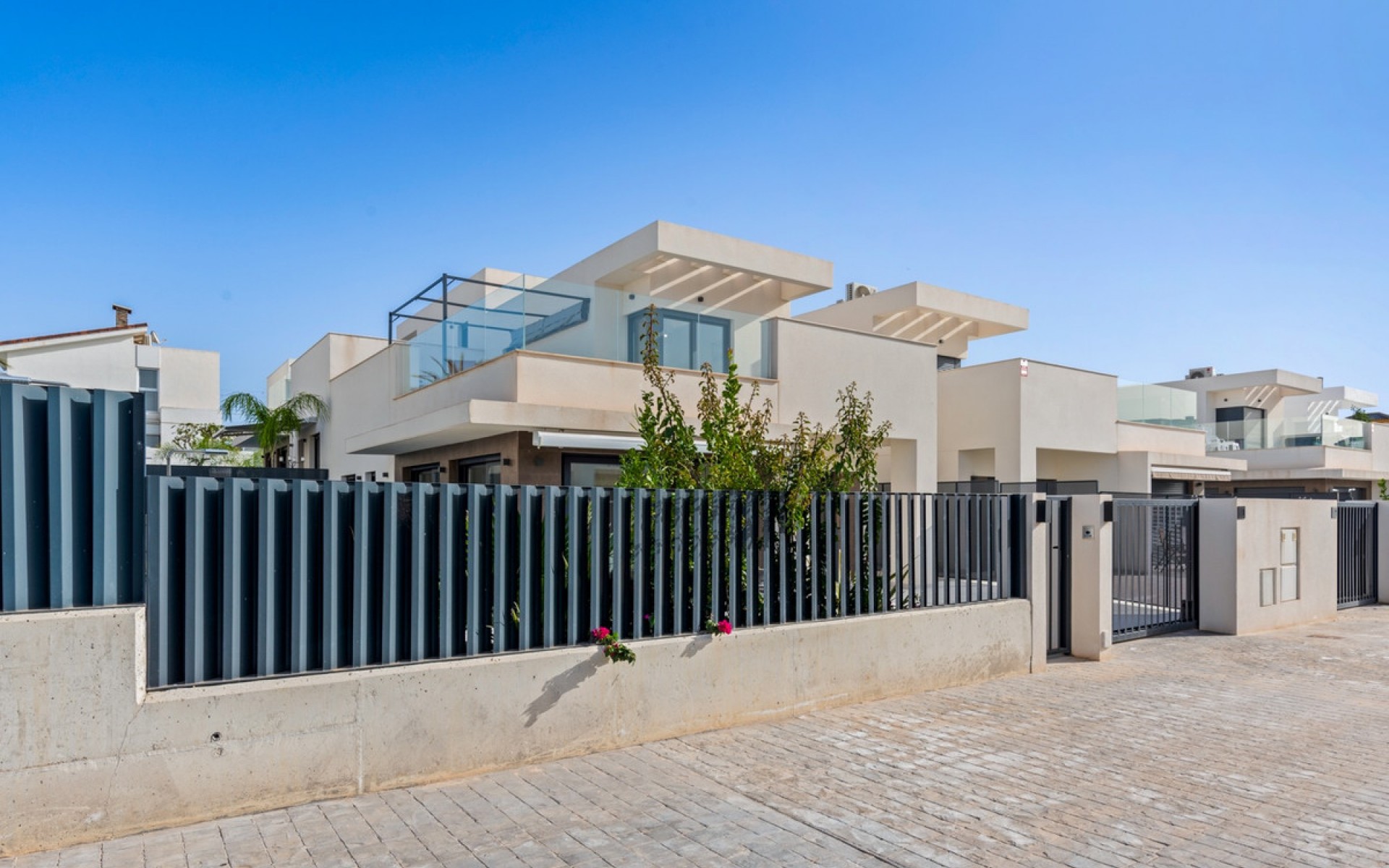  - Villa - 