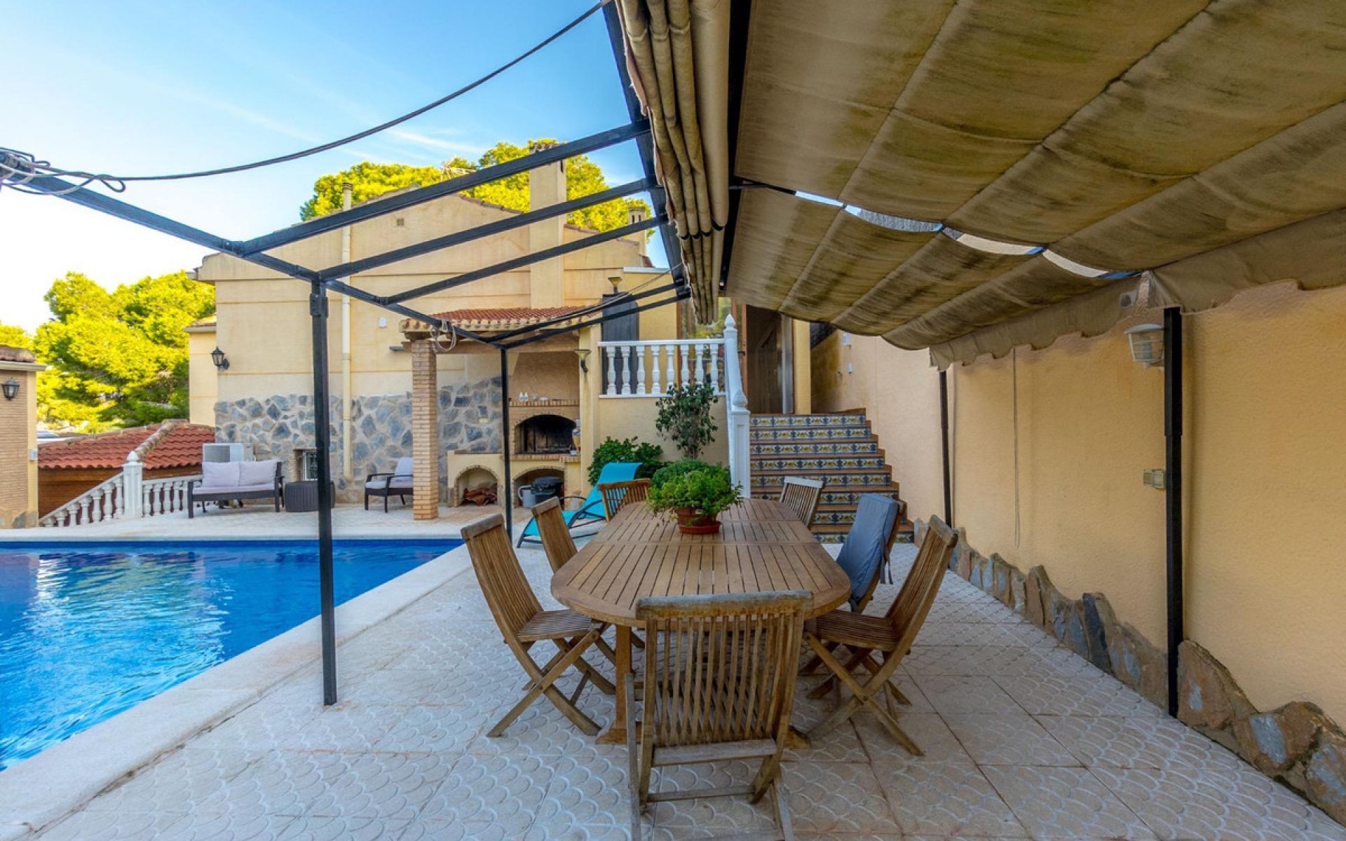  - Villa - 