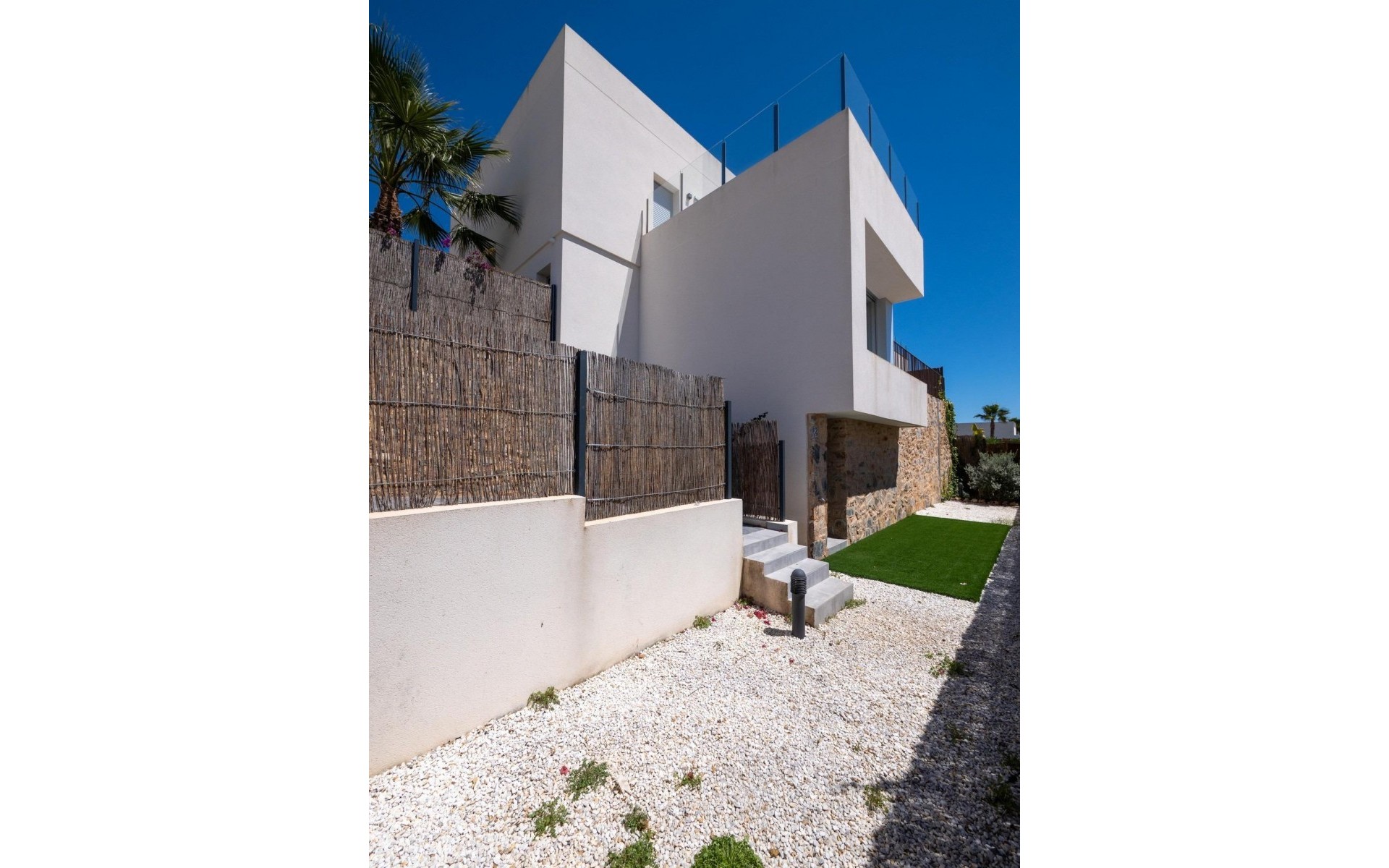  - Villa - 