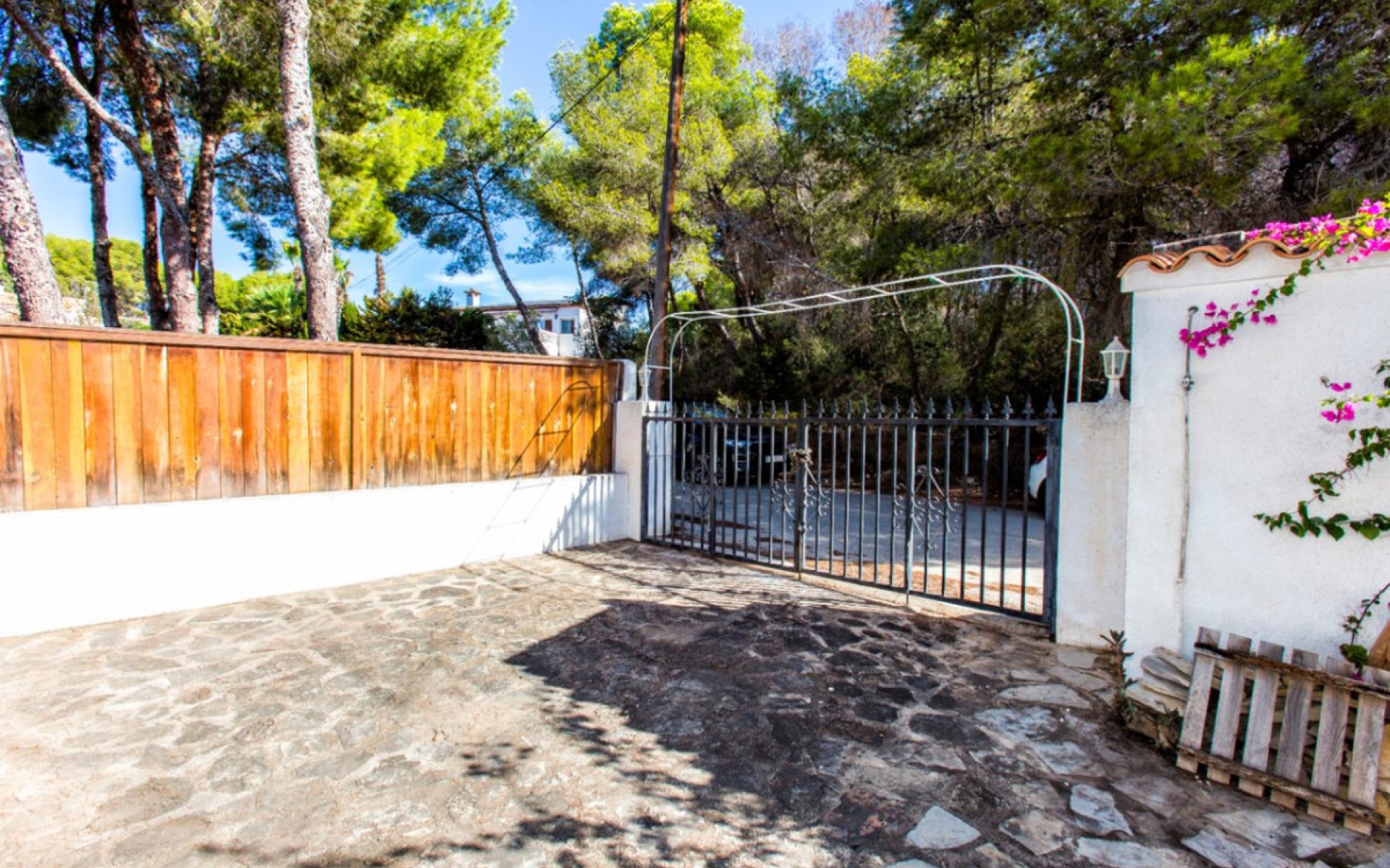  - Villa - 