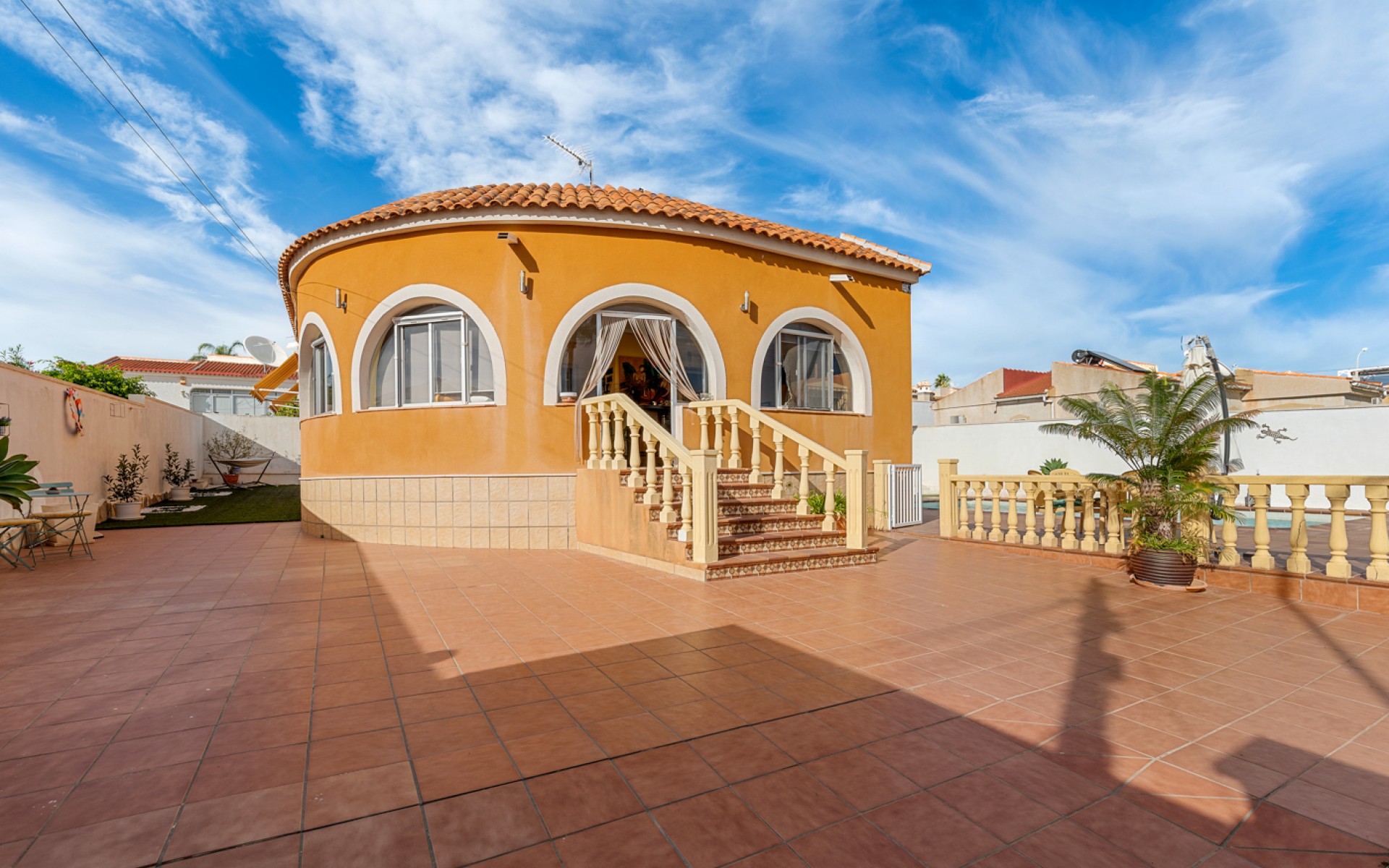  - Villa - 