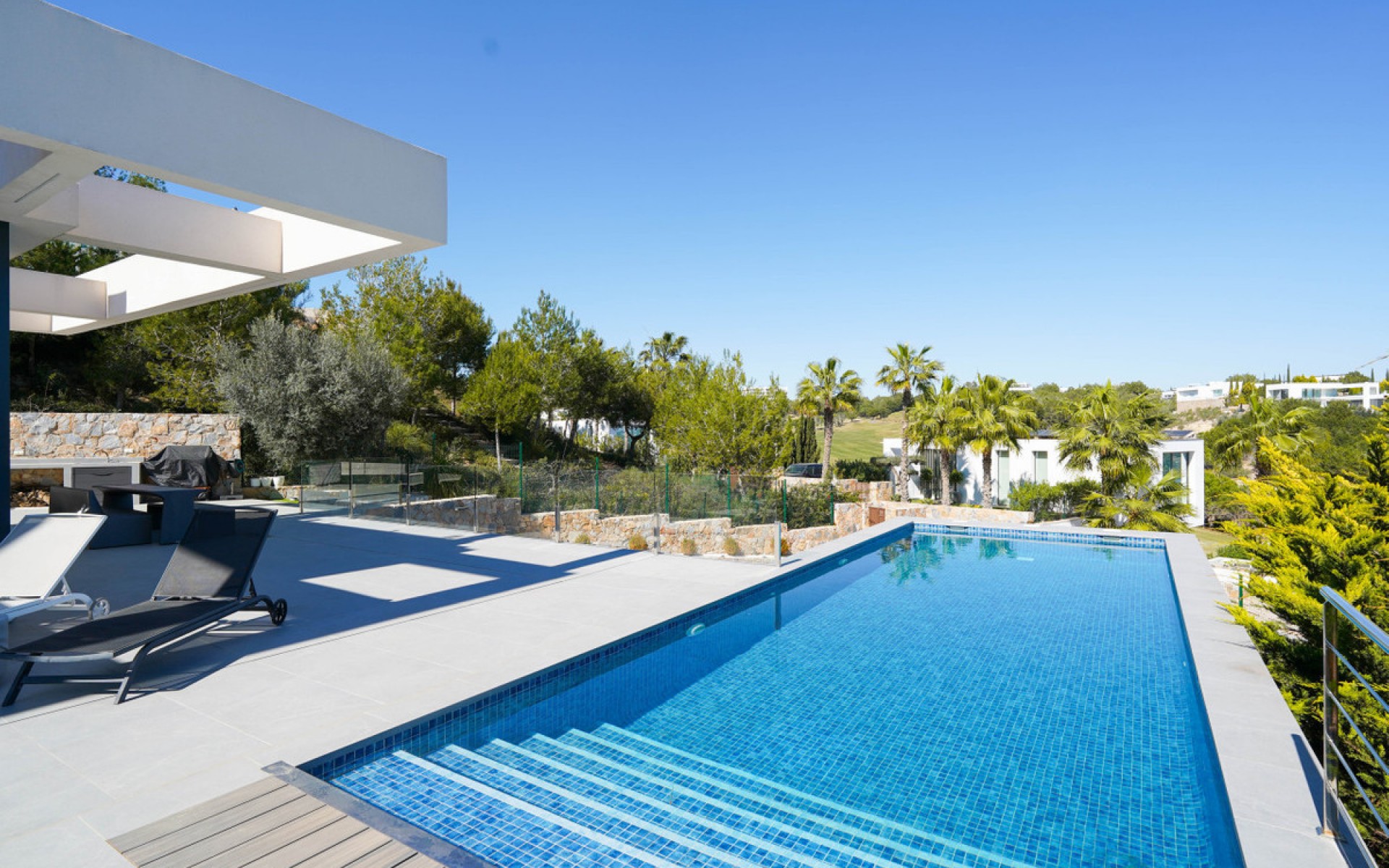  - Villa - 