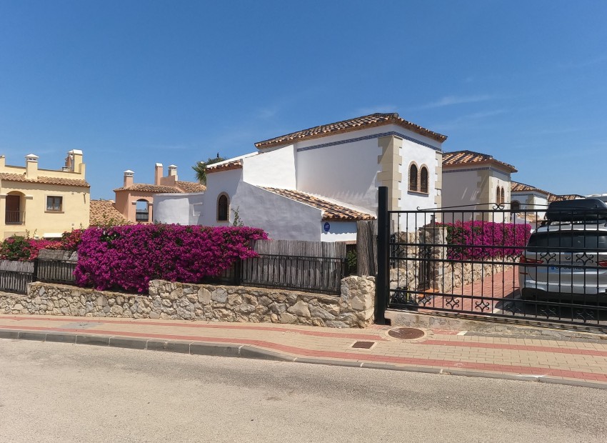  - Villa - 