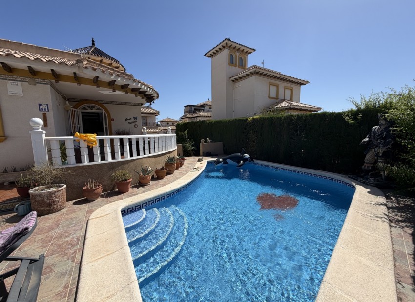  - Villa - 