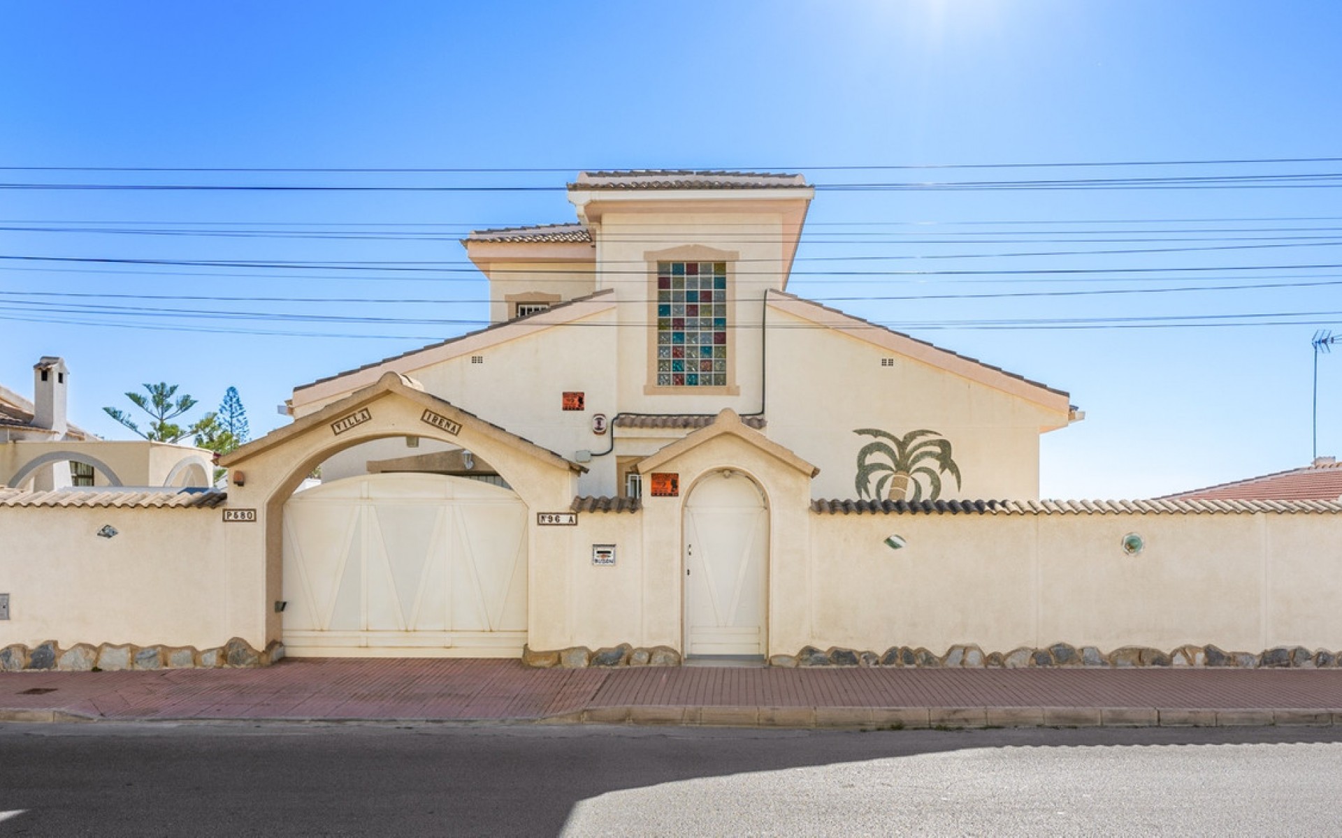  - Villa - 