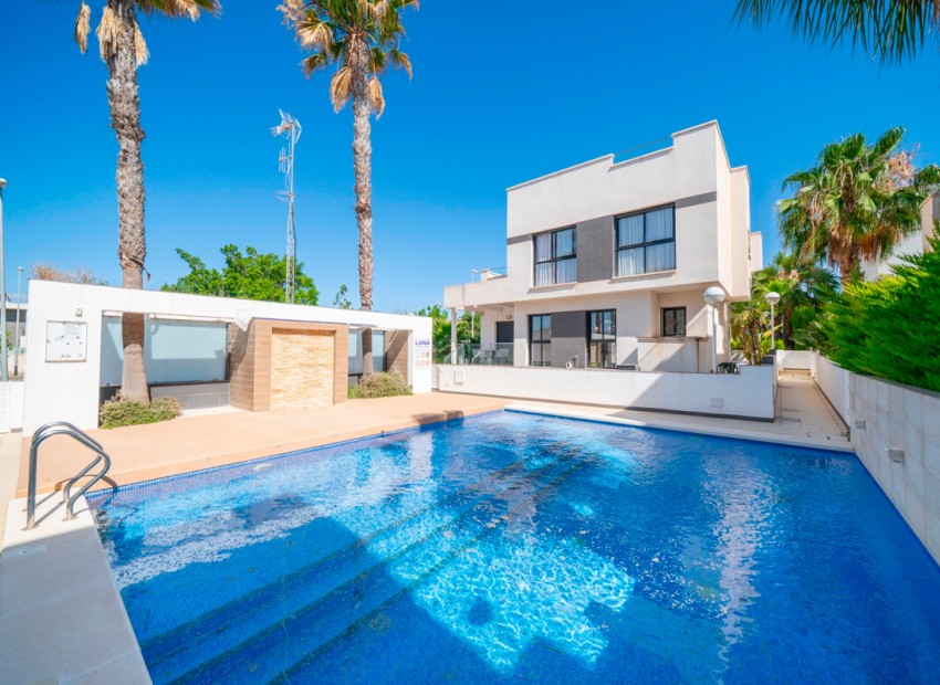  - Villa - 