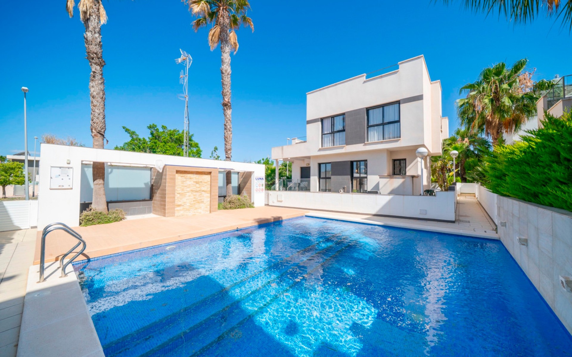  - Villa - 