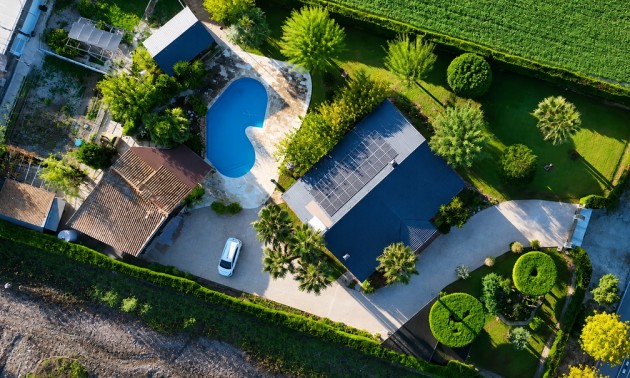 Villa -  -  - 