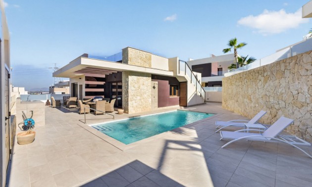 Villa -  -  - 
