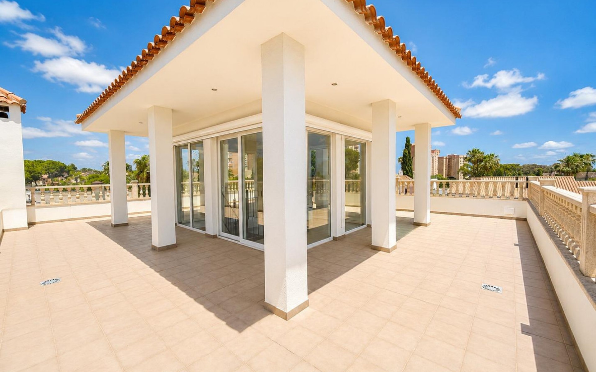 - Villa - 