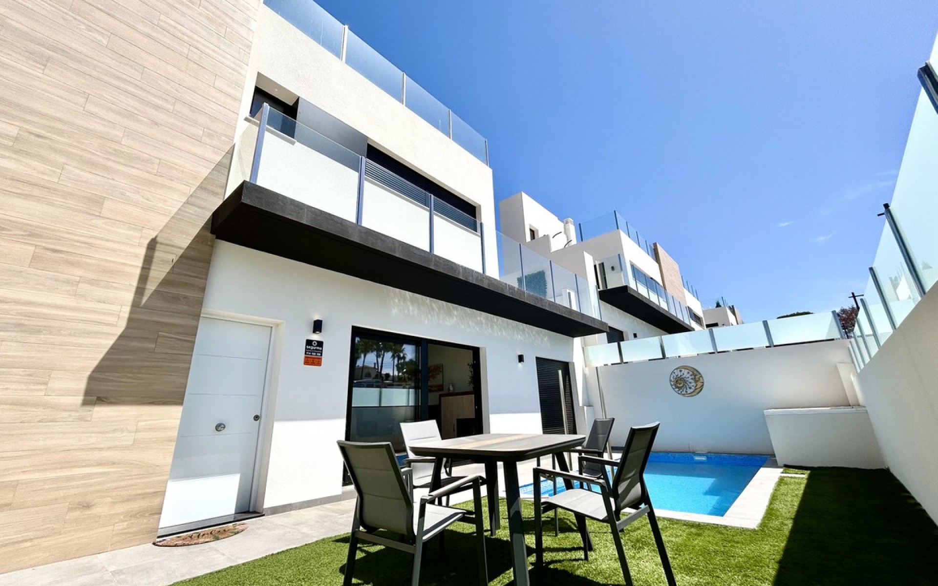  - Villa - 