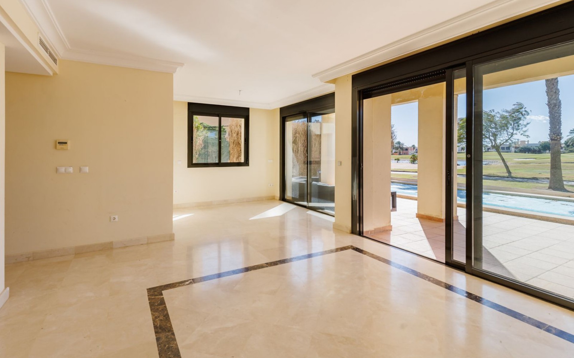  - Villa - 
