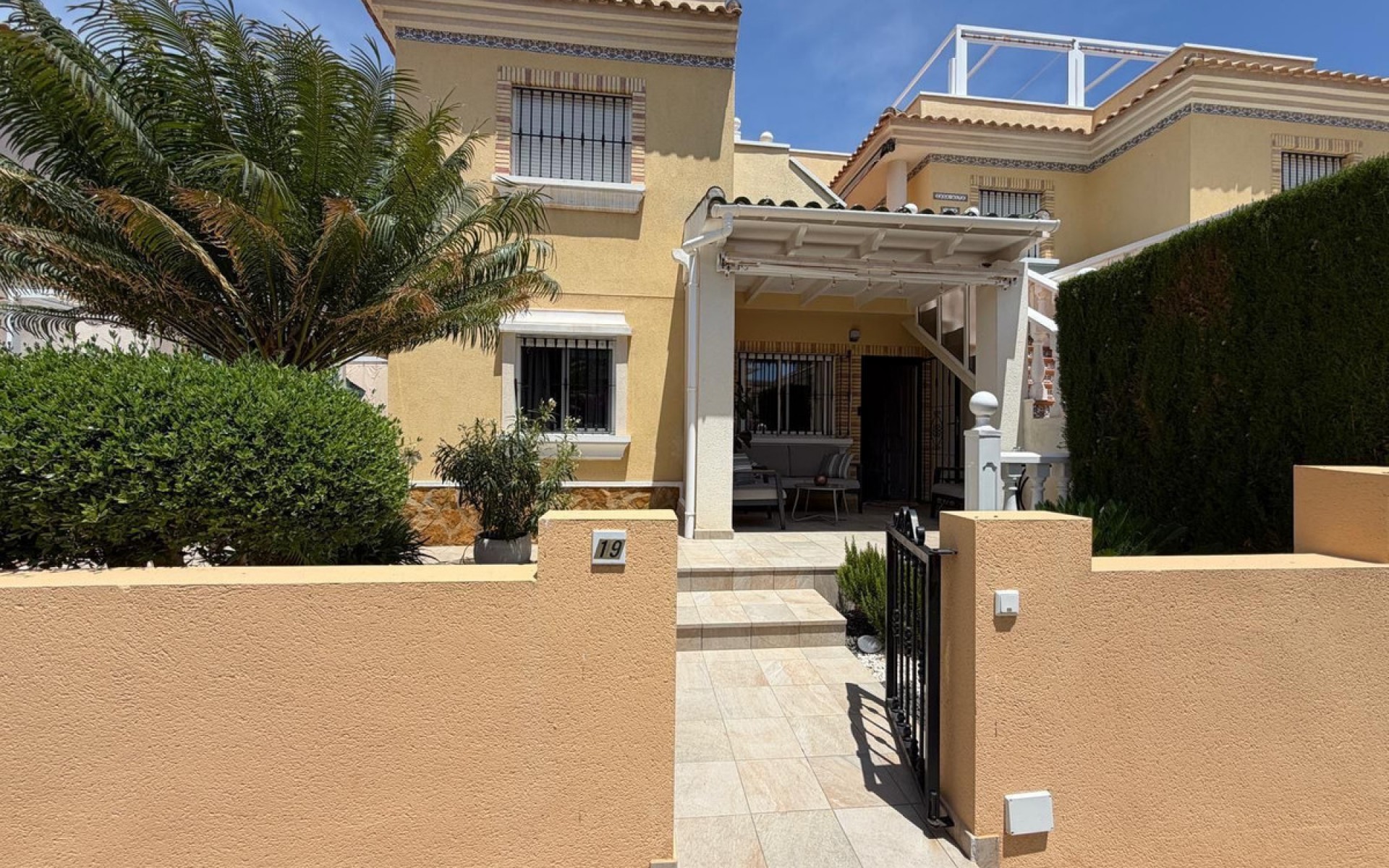  - Villa - 