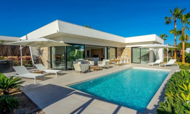 Villa -  -  - 