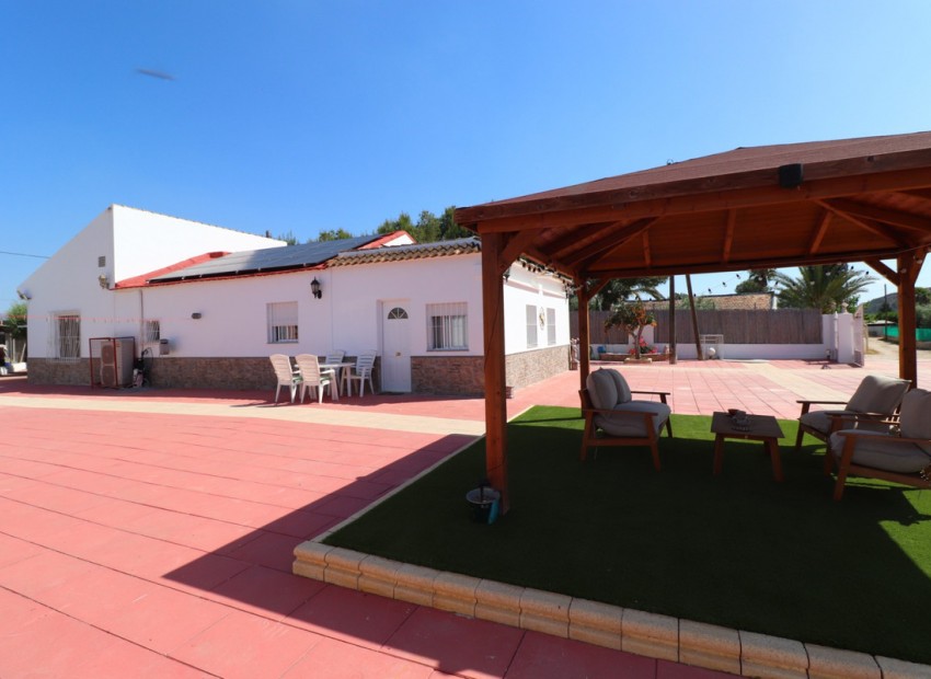  - Villa - 