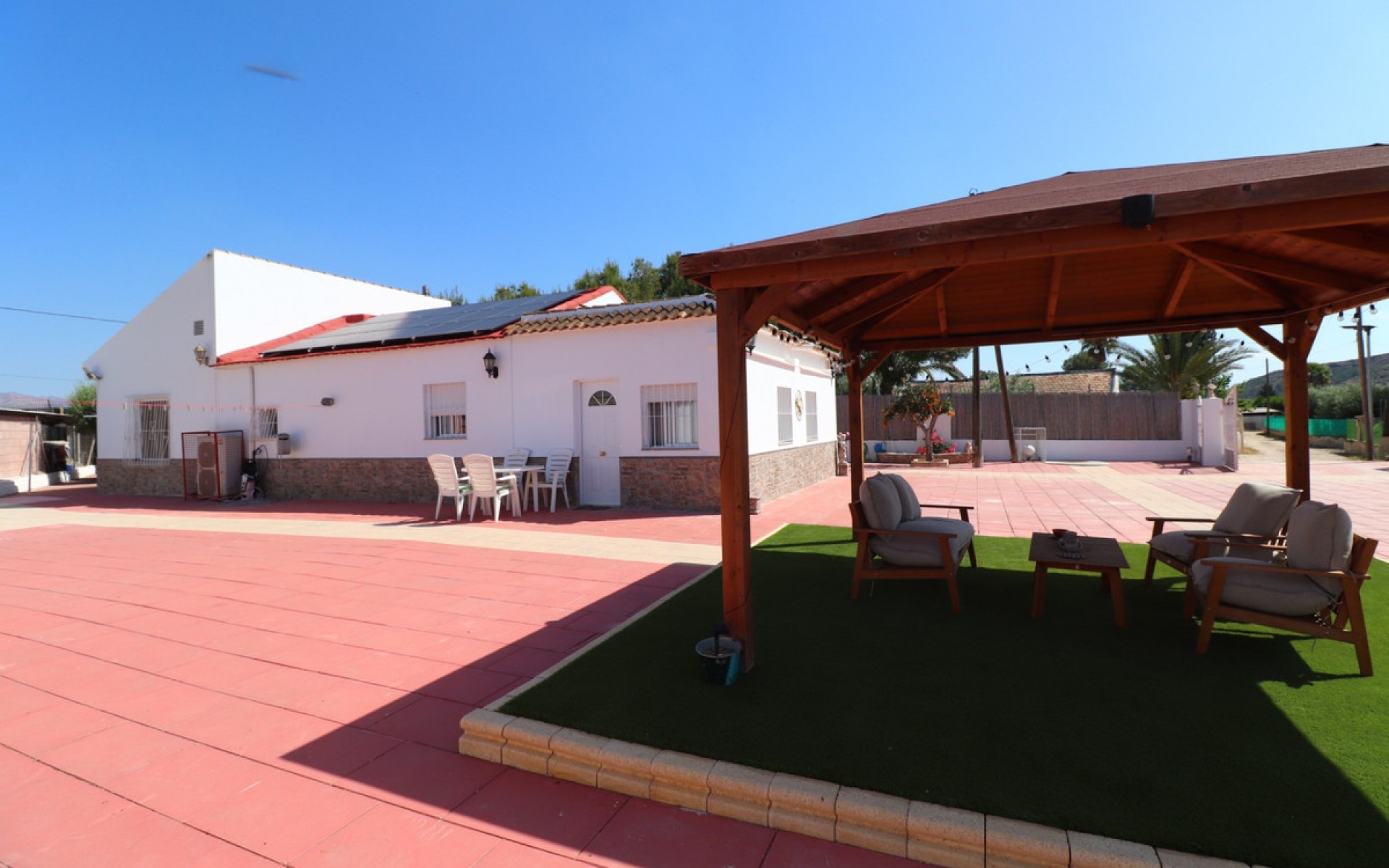 - Villa - 