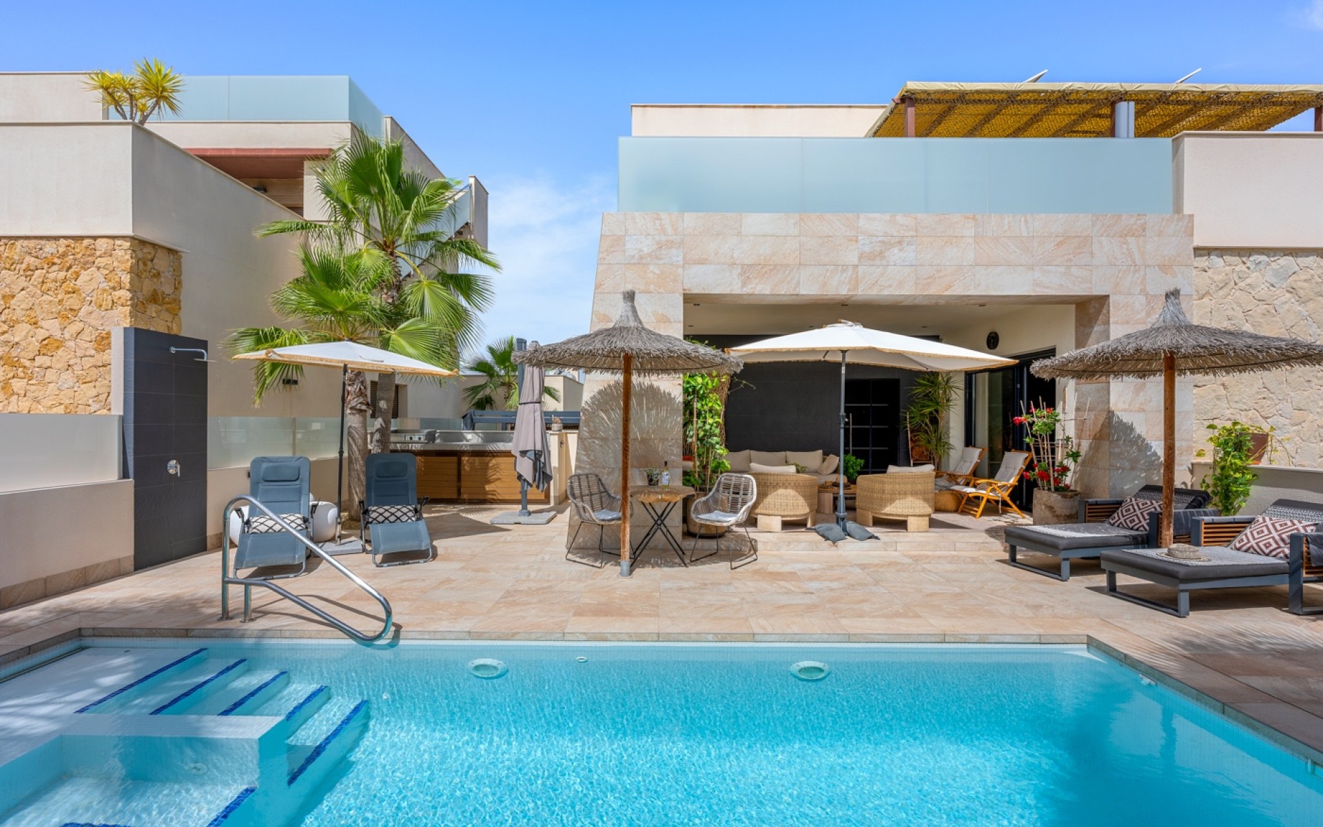  - Villa - 