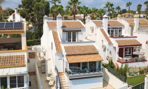 Villa -  -  - 