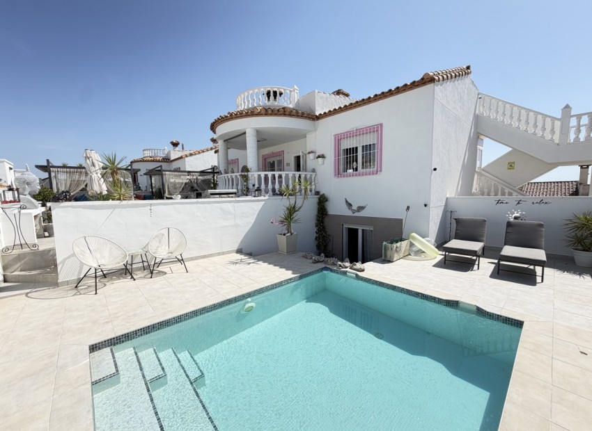  - Villa - 